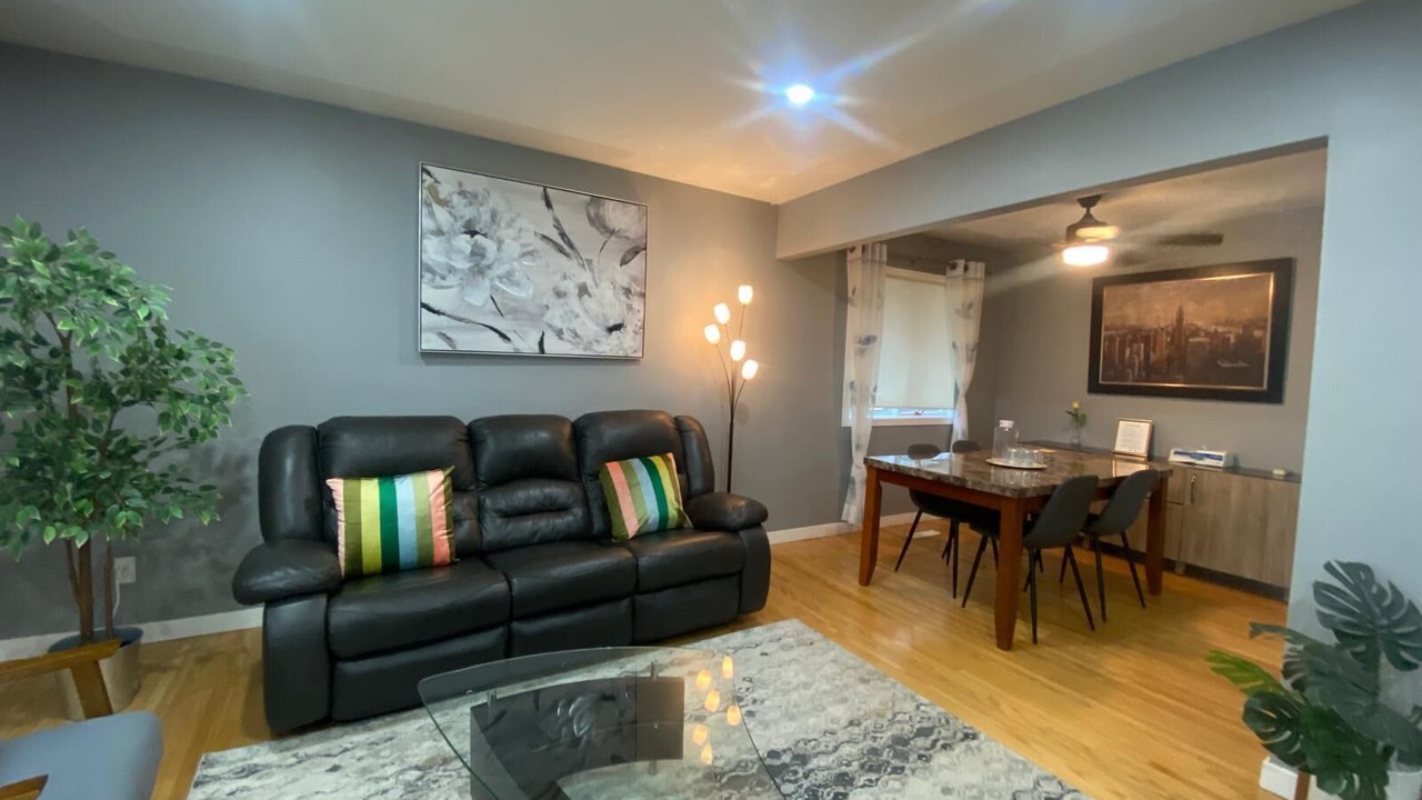 Photo of Livingroom in Jasper Place