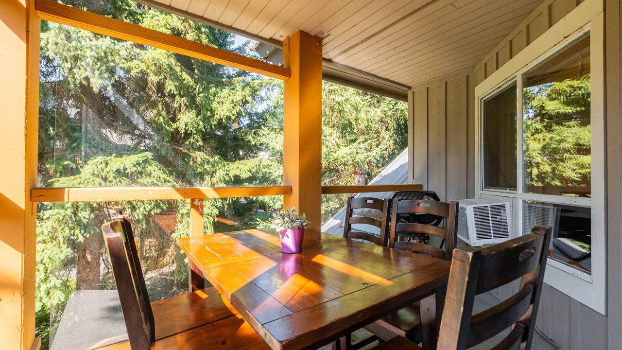 Photo of Patio Balcony in Village North