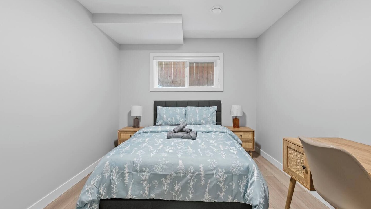 Photo of Bedroom in Whyte ave