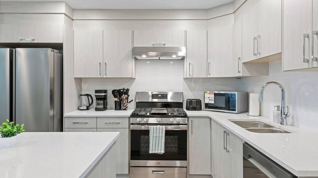 Photo of Kitchen in Whyte ave