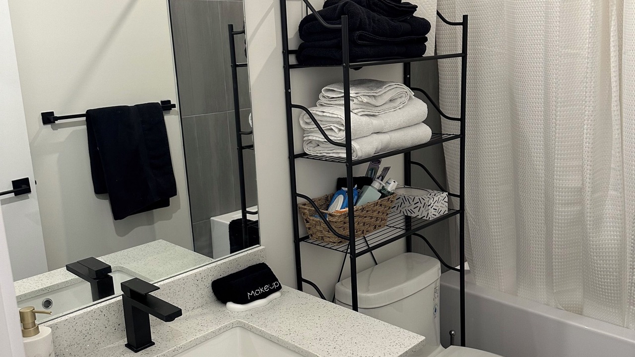 Photo of Bathroom in Leduc