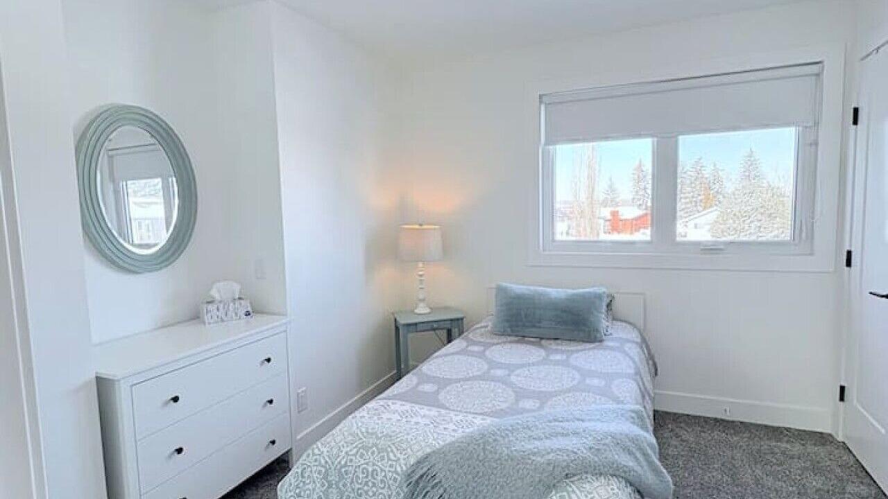 Photo of Bedroom in Sylvan Lake