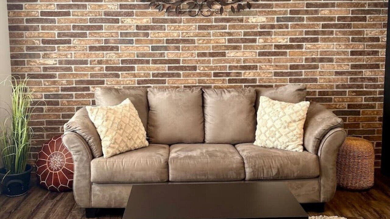 Photo of Livingroom in Sylvan Lake
