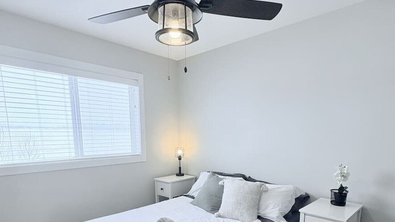 Photo of Bedroom in Sylvan Lake