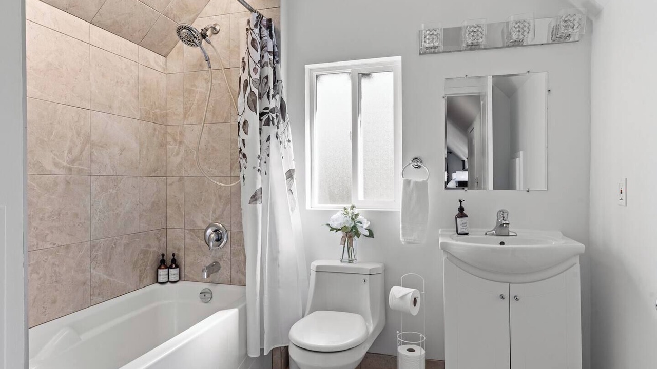 Photo of Bathroom in Chilliwack