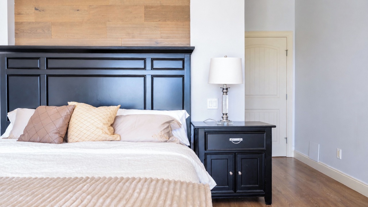 Photo of Bedroom in Newton