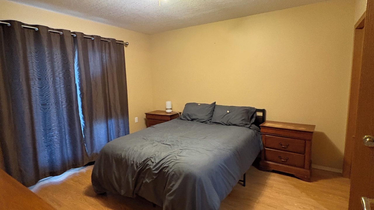 Photo of Bedroom in Sundre