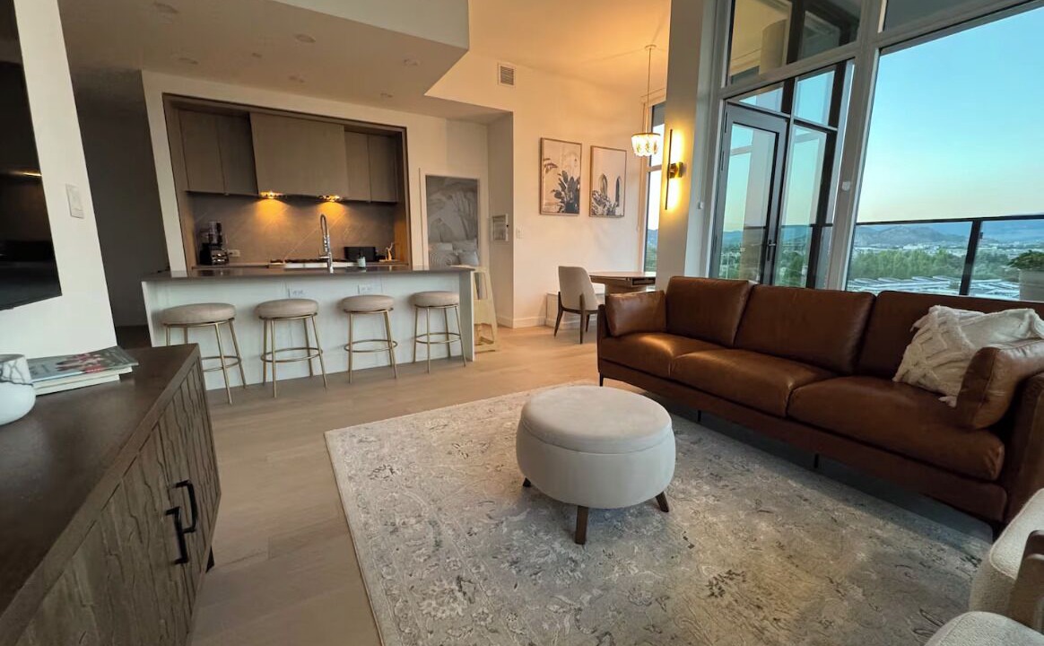 Photo of Livingroom in South Pandosy