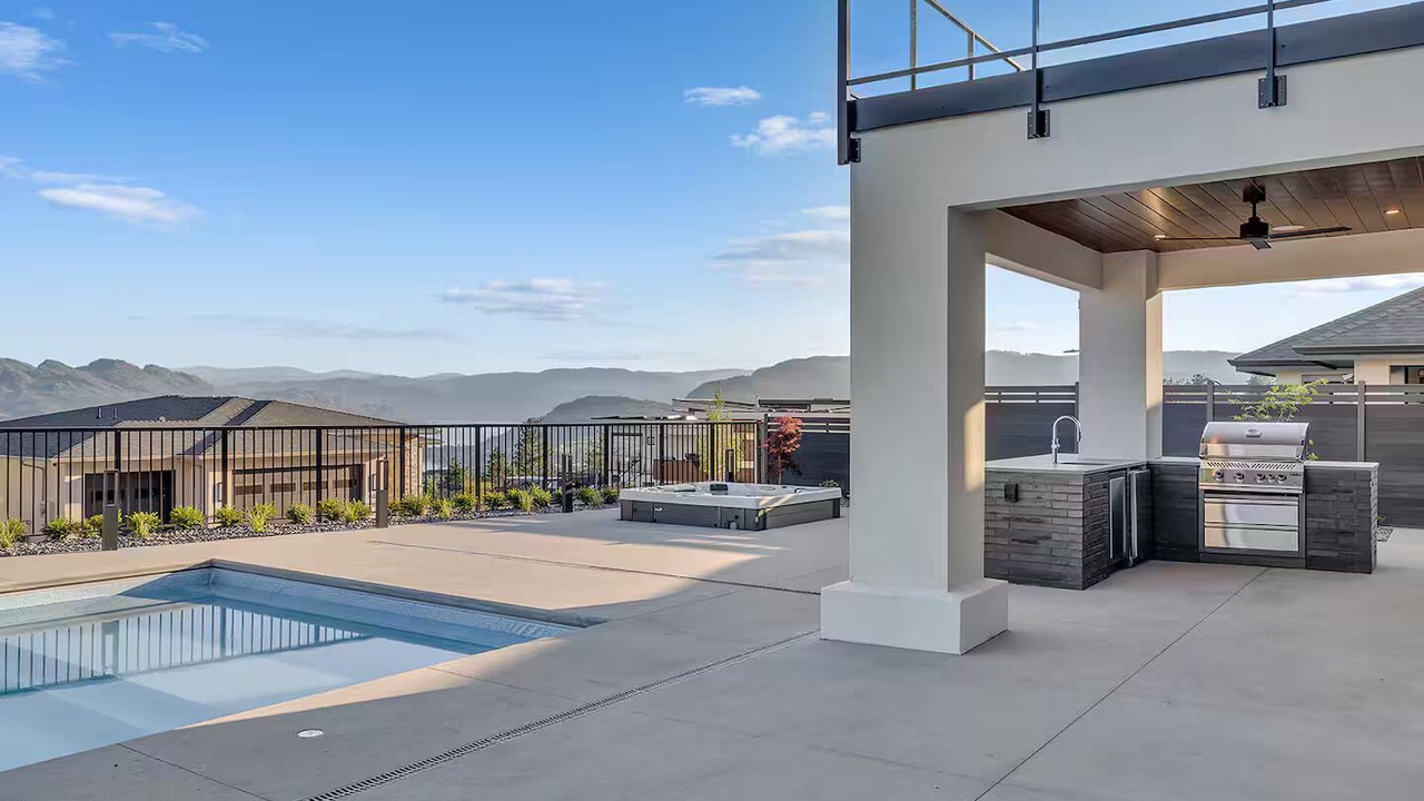 Photo of Patio Balcony in Central Okanagan