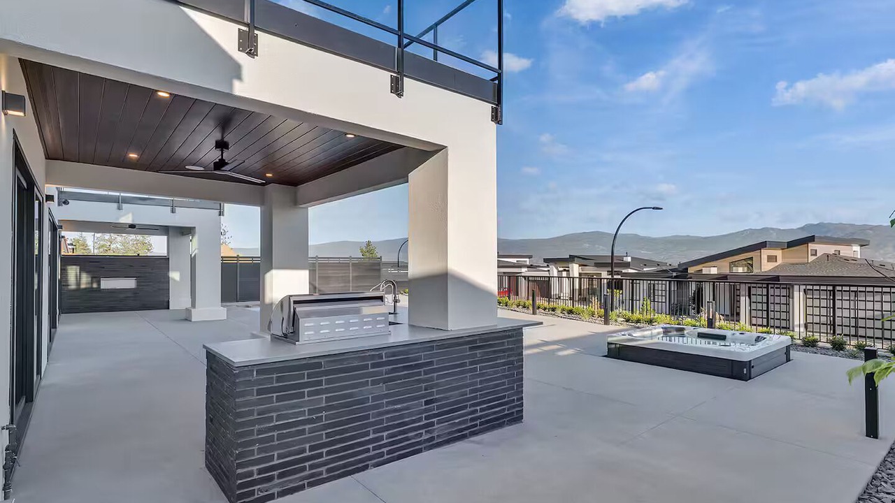 Photo of Patio Balcony in Central Okanagan