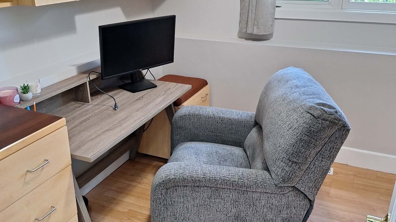 Photo of Livingroom in Leduc