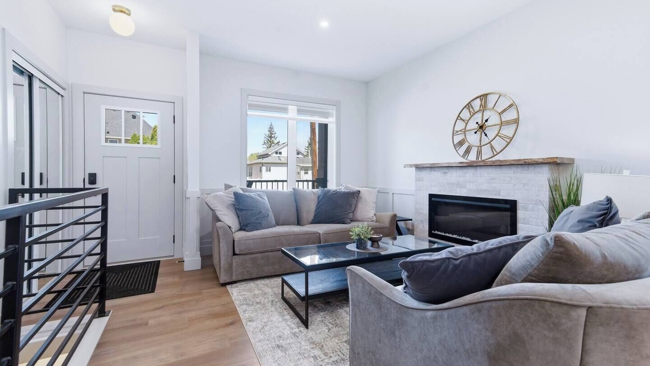 Photo of Livingroom in Lacombe