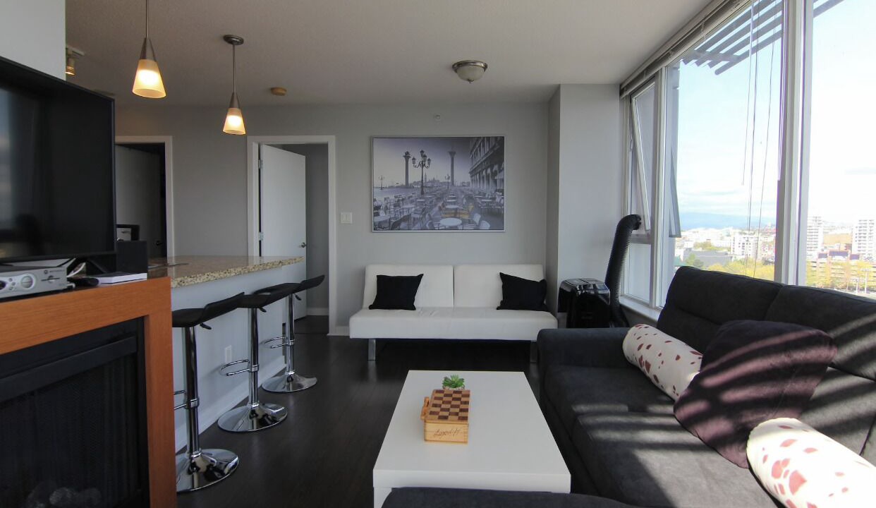 Photo of Livingroom in Gastown