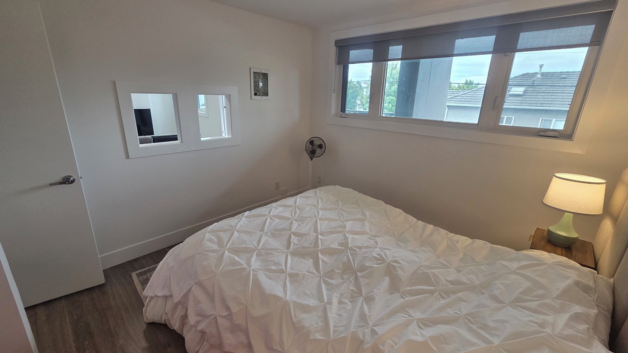 Photo of Bedroom in Sunset