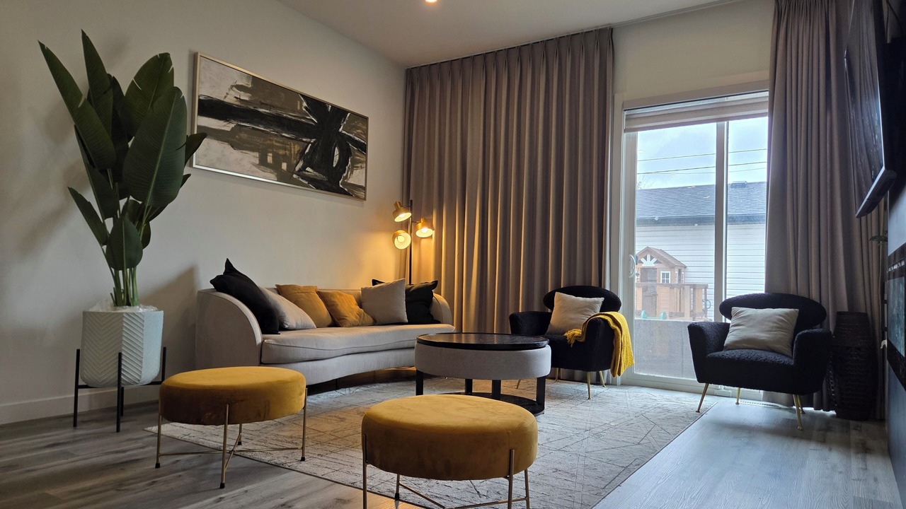 Photo of Livingroom in Lynnwood Ridge