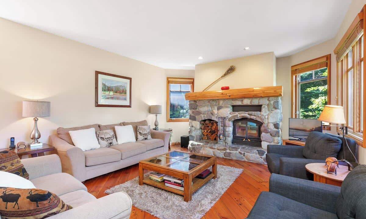 Photo of Livingroom in Nicklaus North