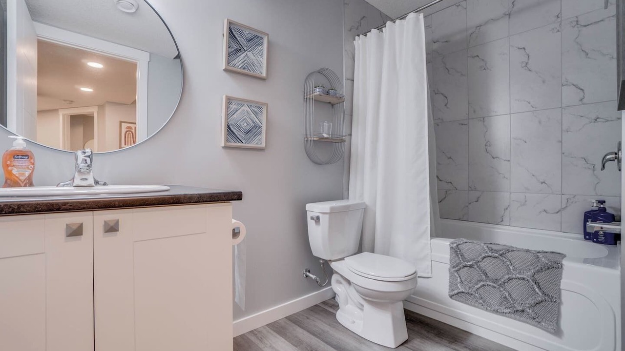 Photo of Bathroom in North Central Edmonton