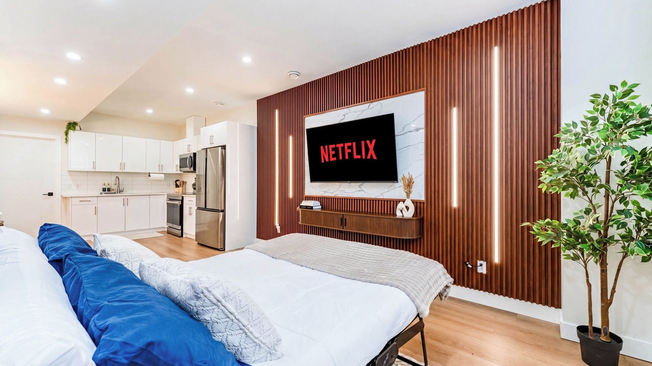 Photo of Bedroom in Forest Lawn