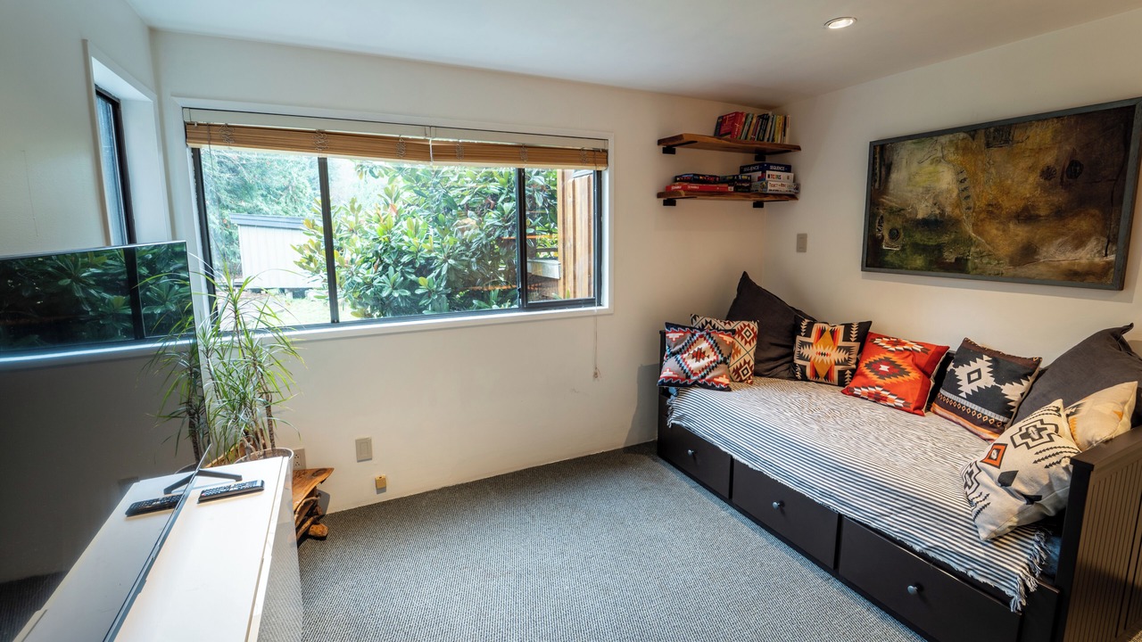 Photo of Livingroom in Wilson Creek