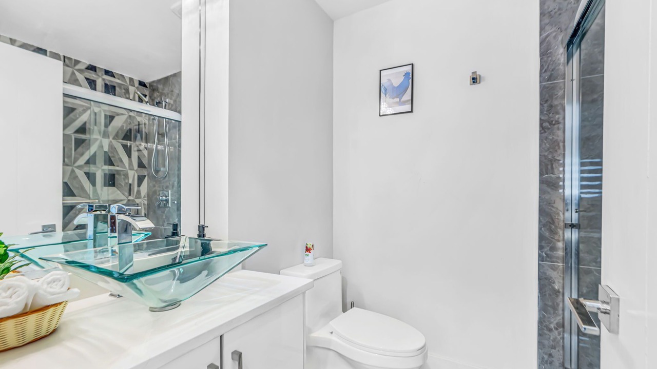 Photo of Bathroom in Delta