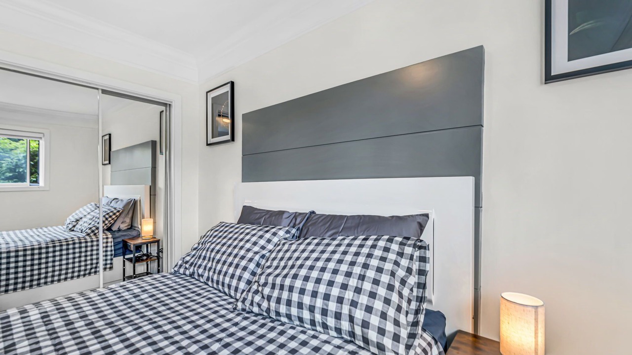 Photo of Bedroom in Delta