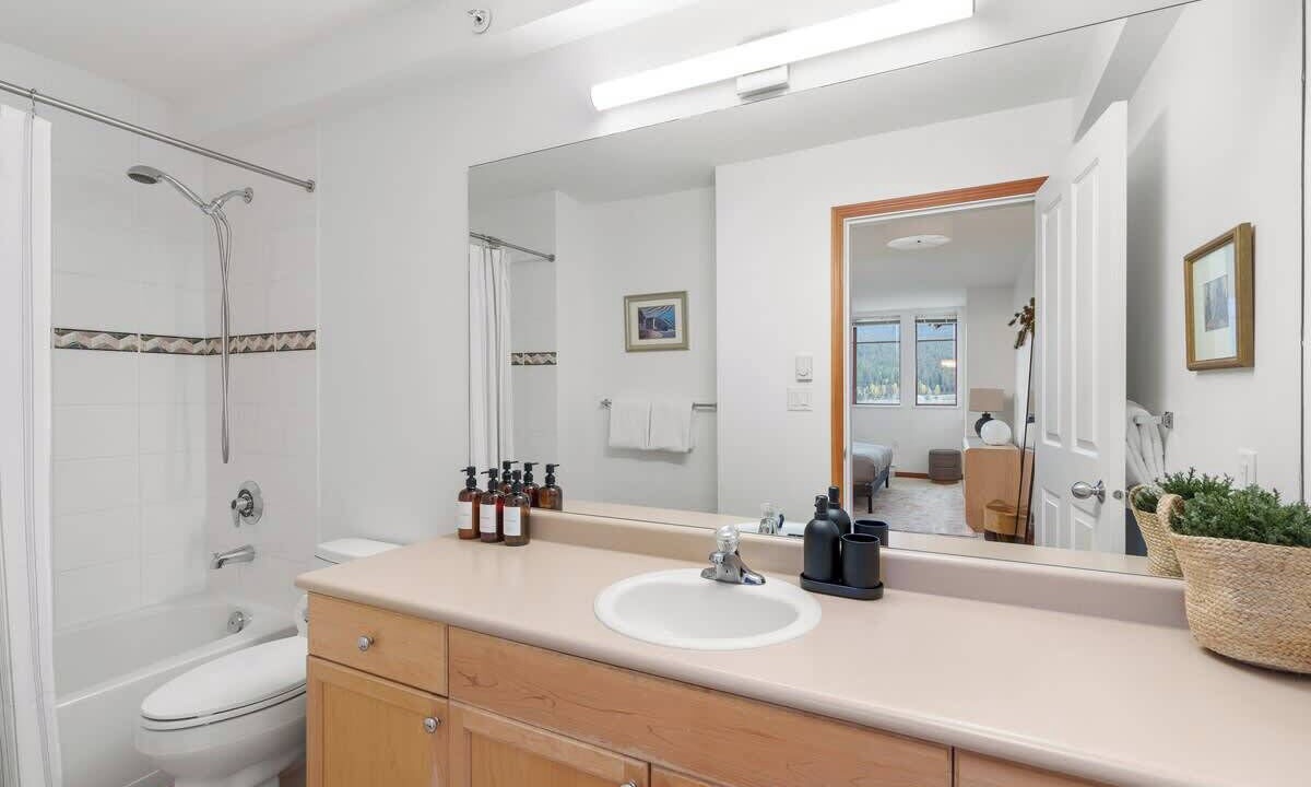 Photo of Bathroom in Nicklaus North