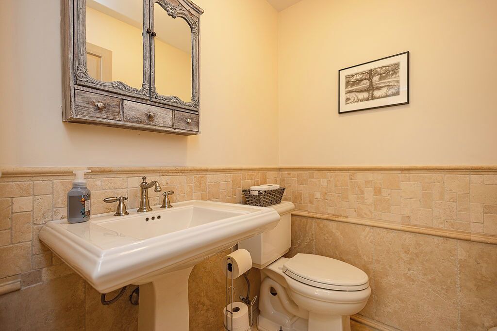 Photo of Bathroom in North End