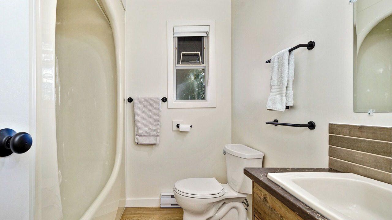 Photo of Bathroom in East Sooke