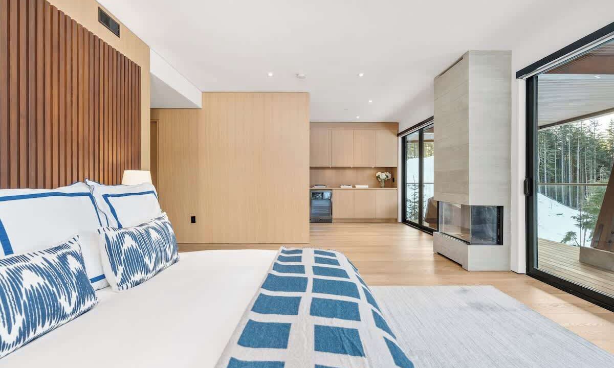 Photo of Bedroom in Whistler Creekside