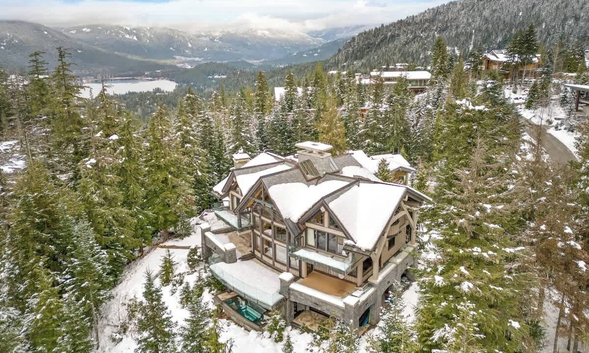 Photo of Outdoor in Whistler Creekside
