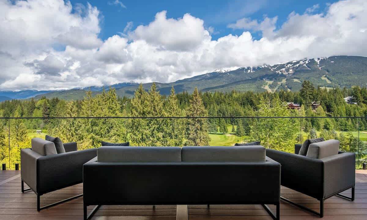 Photo of Outdoor in Blueberry Hill