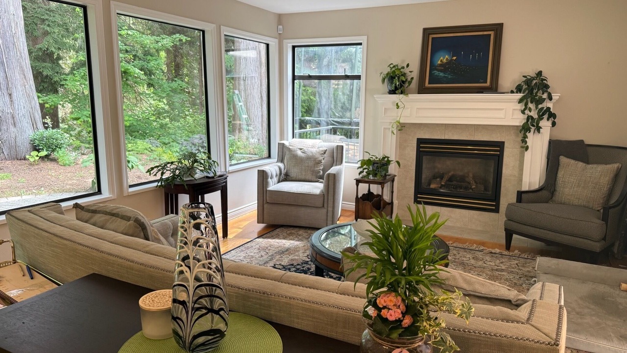 Photo of Livingroom in Canyon Heights