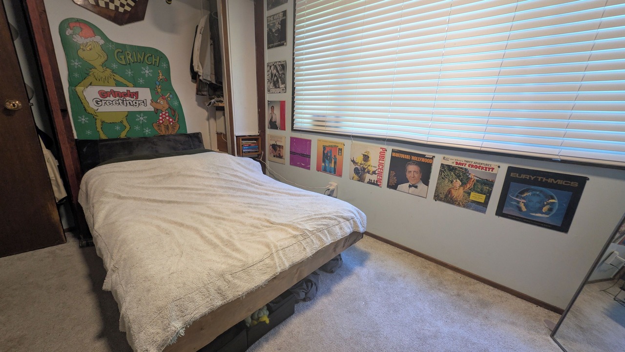 Photo of Bedroom in Lynn Valley