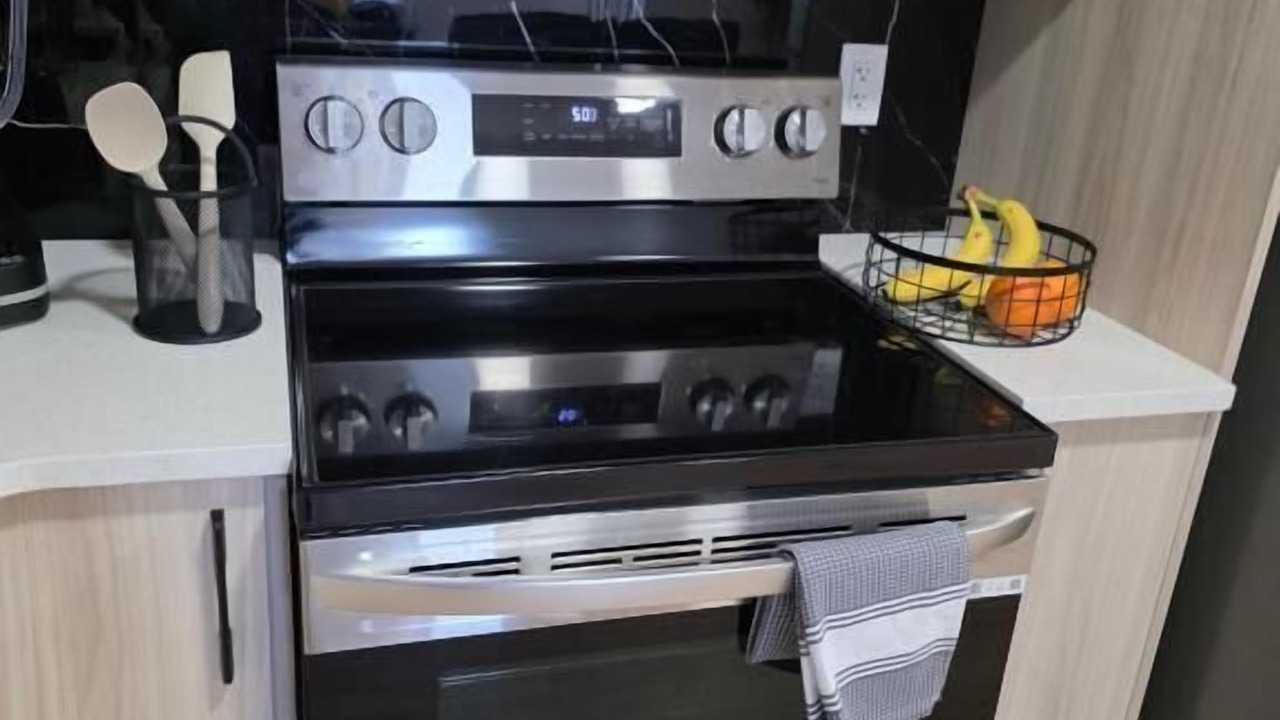 Photo of Kitchen in Leduc County