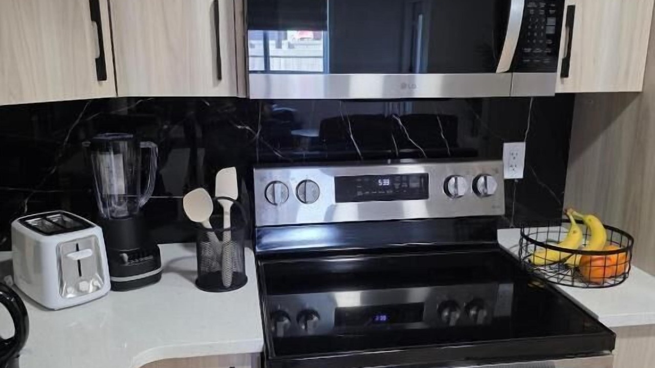 Photo of Kitchen in Leduc County