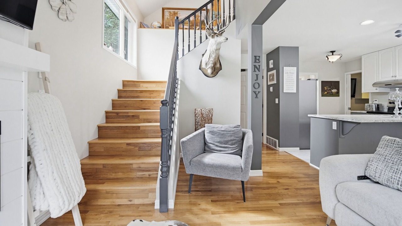Photo of Livingroom in Kamloops