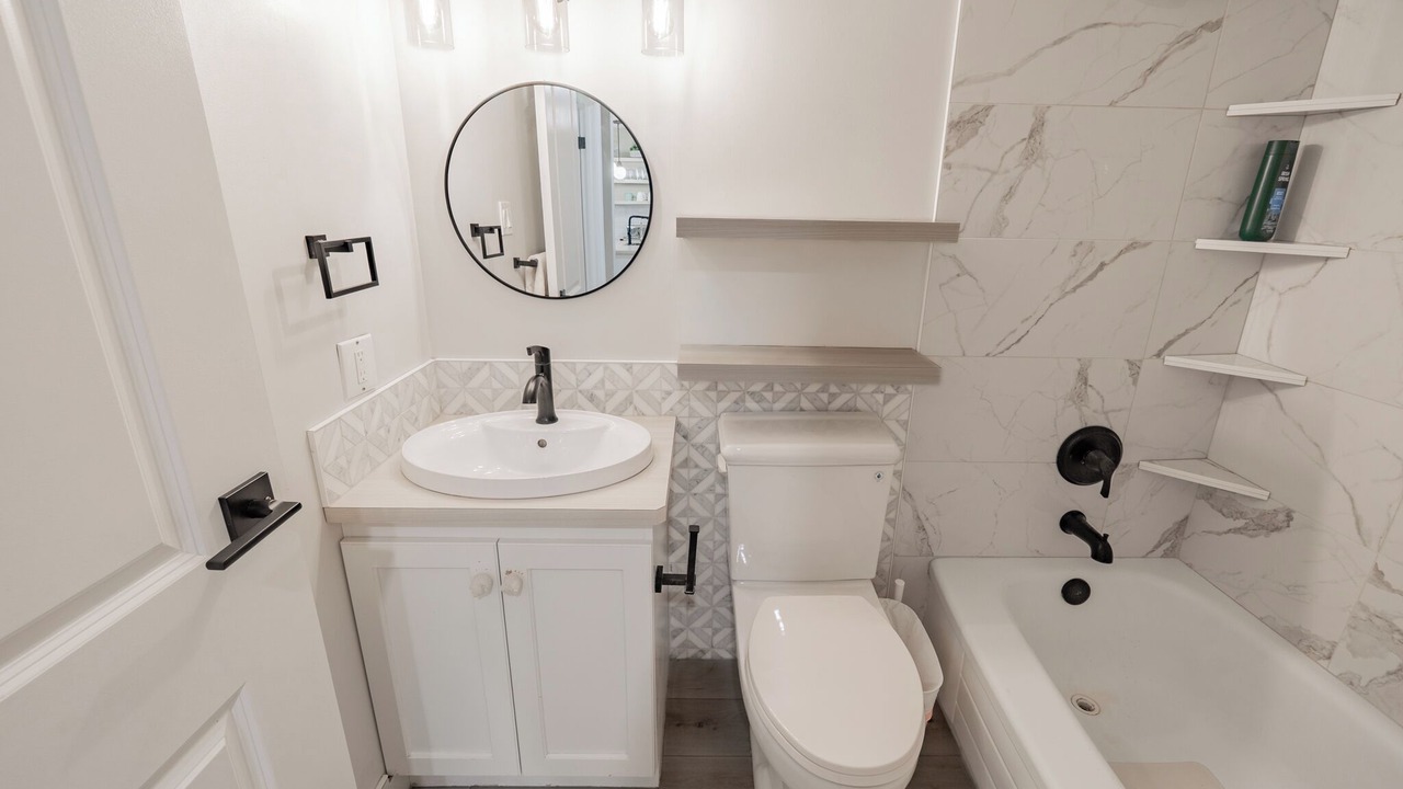 Photo of Bathroom in Panorama