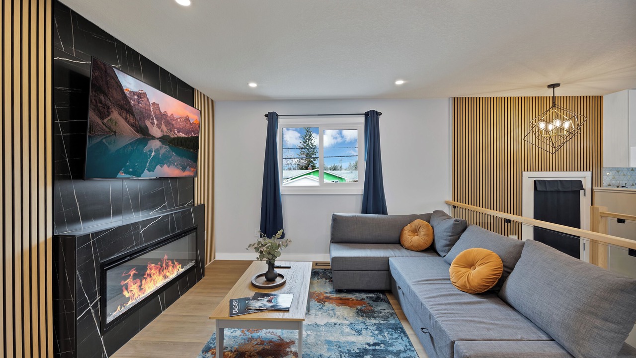 Photo of Livingroom in Southwest Calgary