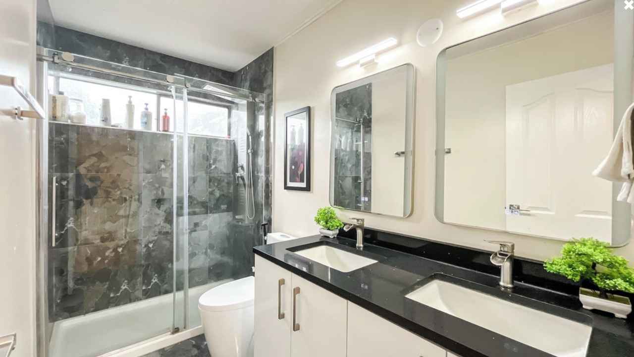 Photo of Bathroom in Delta