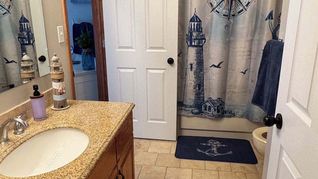 Photo of Bathroom in Sylvan Lake