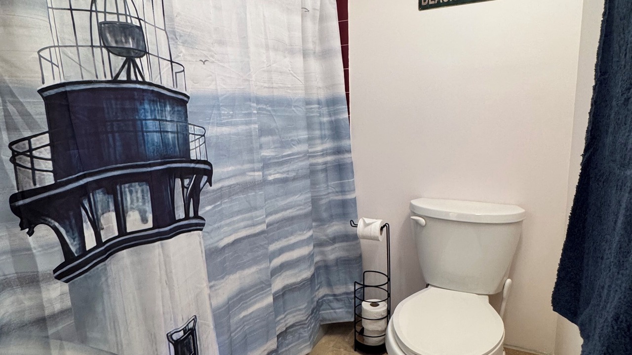 Photo of Bathroom in Sylvan Lake