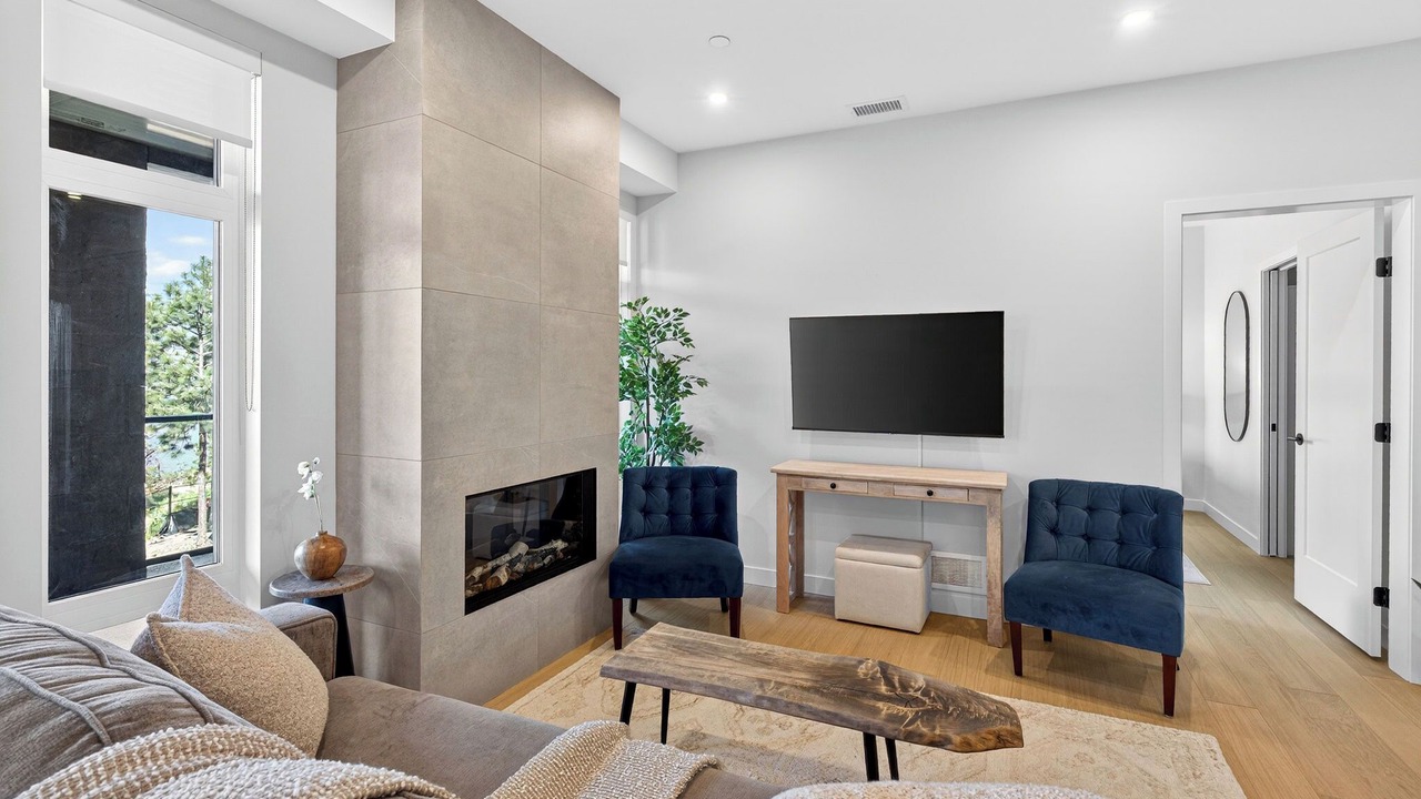 Photo of Livingroom in Central Okanagan