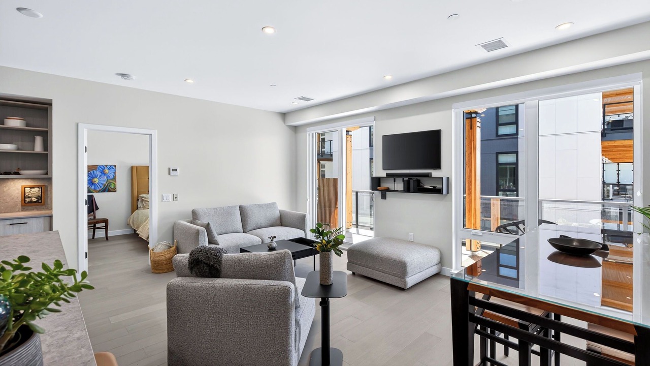 Photo of Livingroom in Central Okanagan