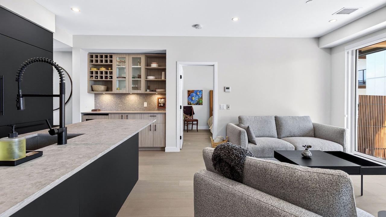 Photo of Livingroom in Central Okanagan