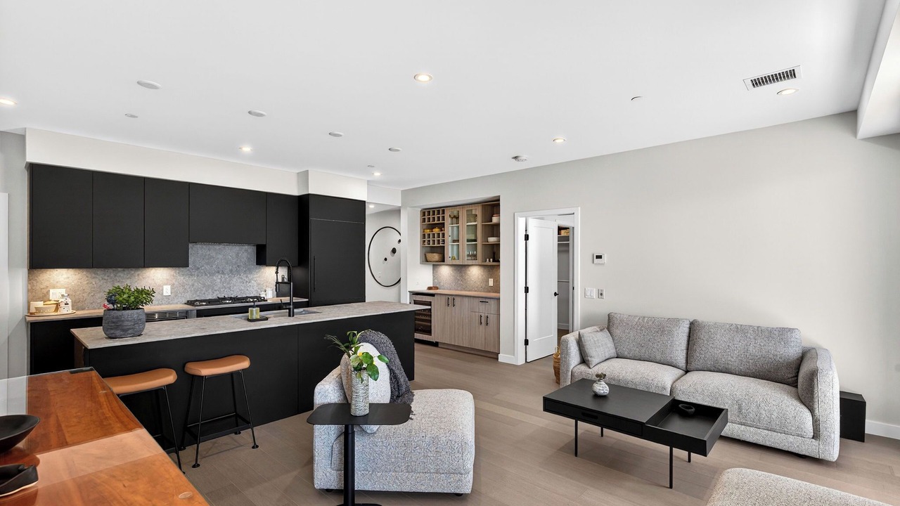 Photo of Livingroom in Central Okanagan