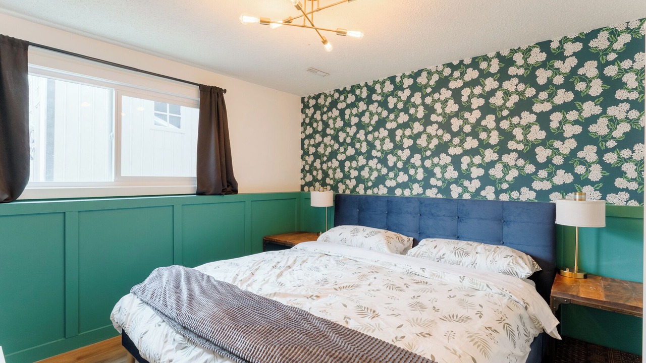 Photo of Bedroom in Crescent Heights