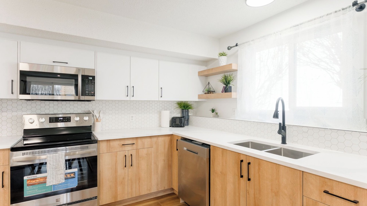 Photo of Kitchen in Crescent Heights