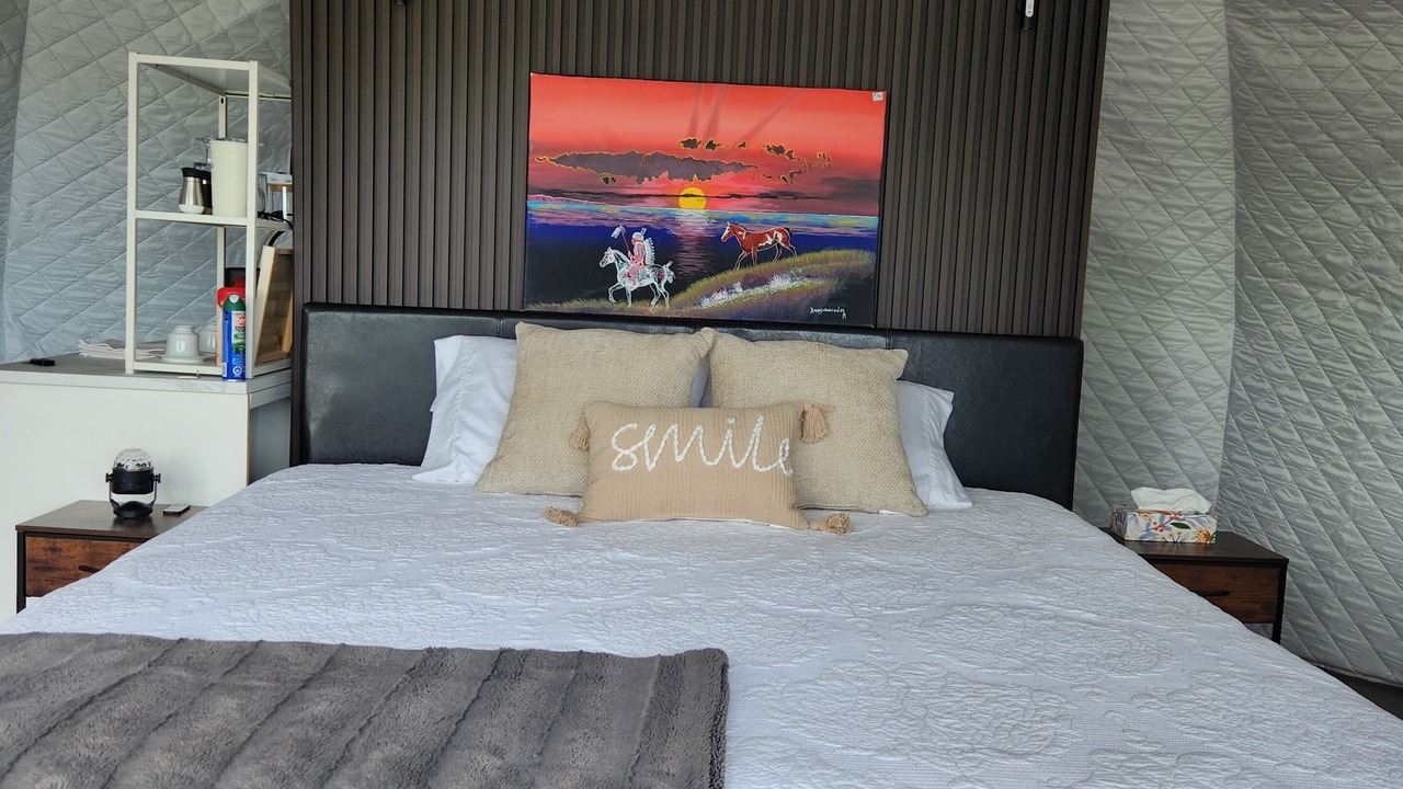 Photo of Bedroom in Bragg Creek