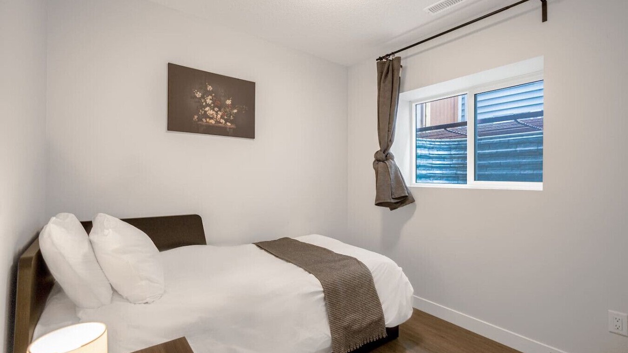 Photo of Bedroom in Willoughby