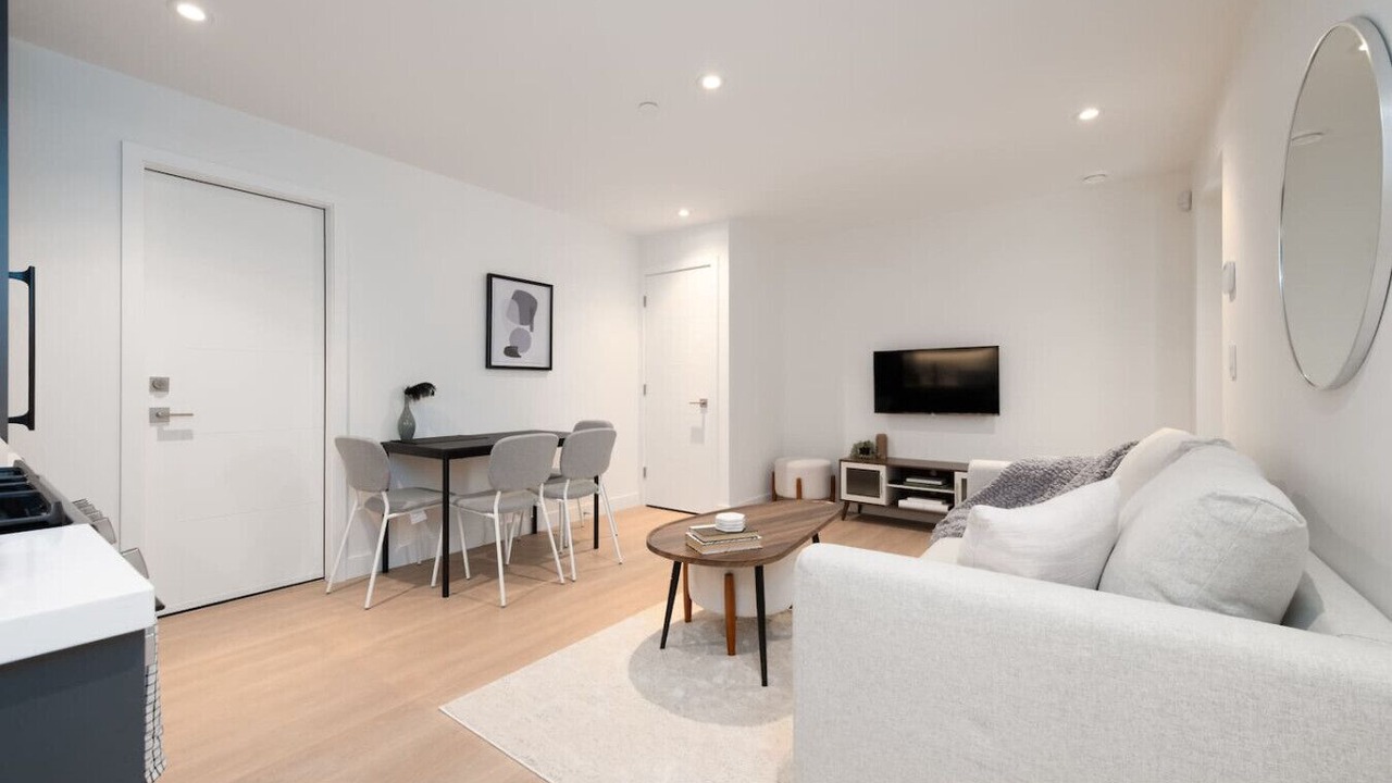 Photo of Livingroom in West Vancouver